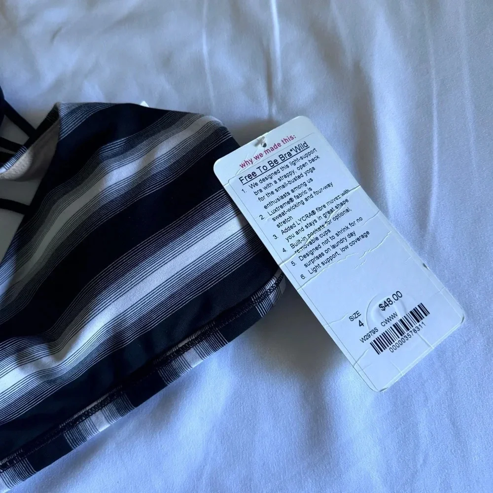 134 🆕🖤 Lululemon Free to Be Bra * Wild - Capilano Stripe White Black